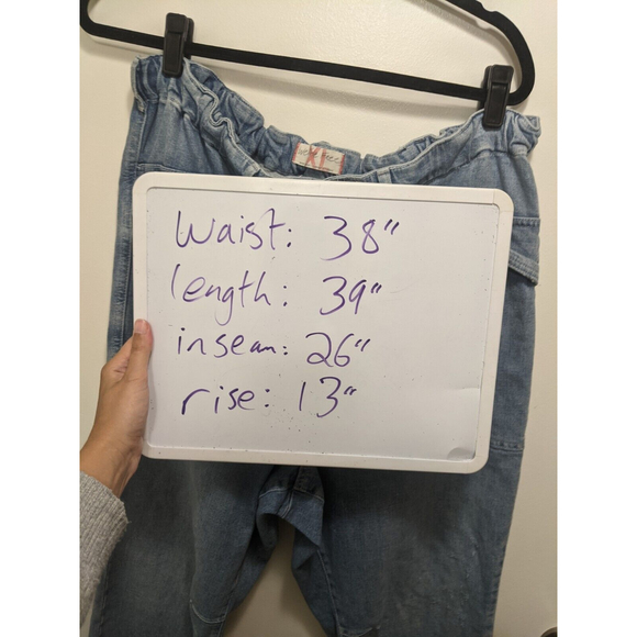 We The Free Lightwash City Slouch Mom Jeans Free People Drawstring Button Fly - Picture 11 of 11